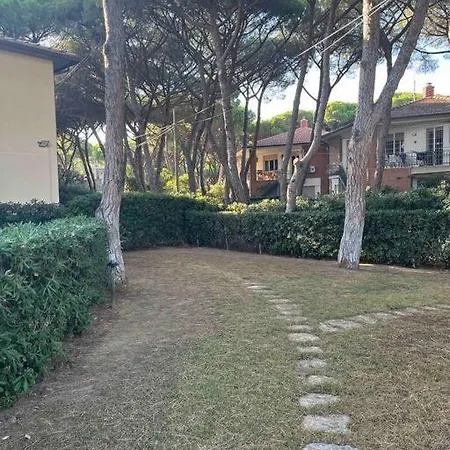 Sul Mare Con Giardino E Posto Auto *