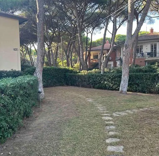 Sul Mare Con Giardino E Posto Auto *